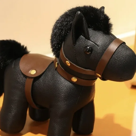 Horse Bag Charm/ Keychain NEW - Picture 2 of 7